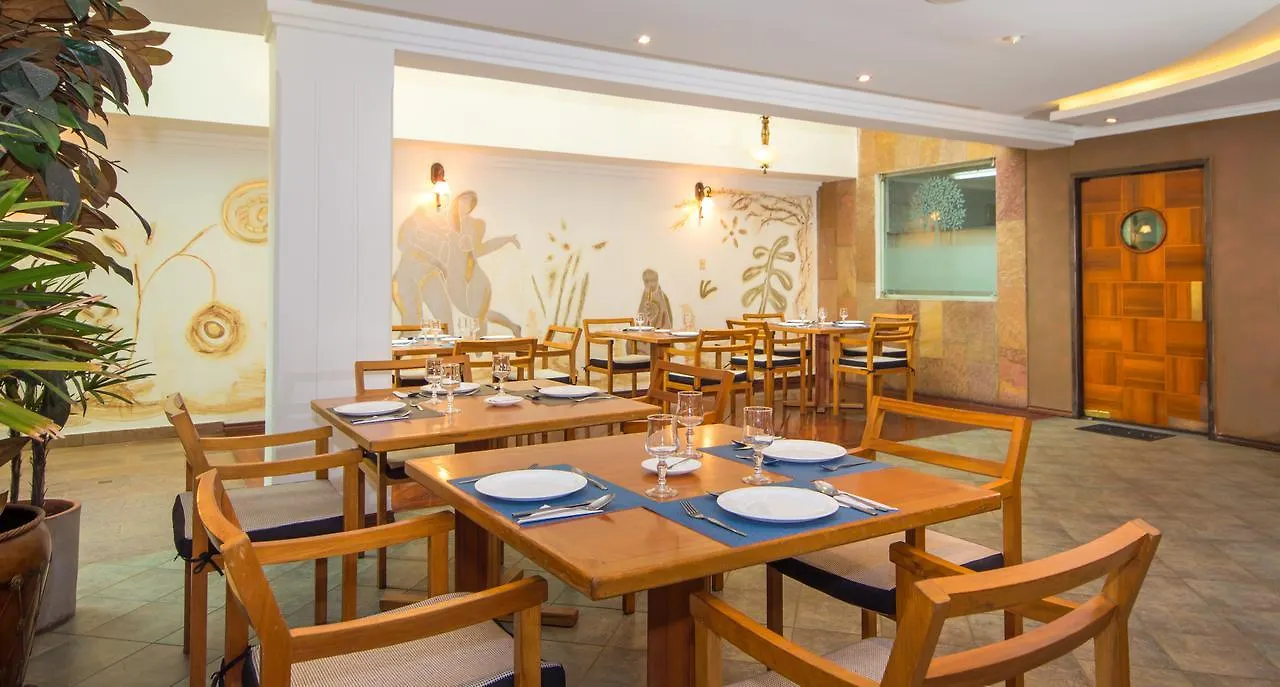 Tourblanche Hotel Nayon